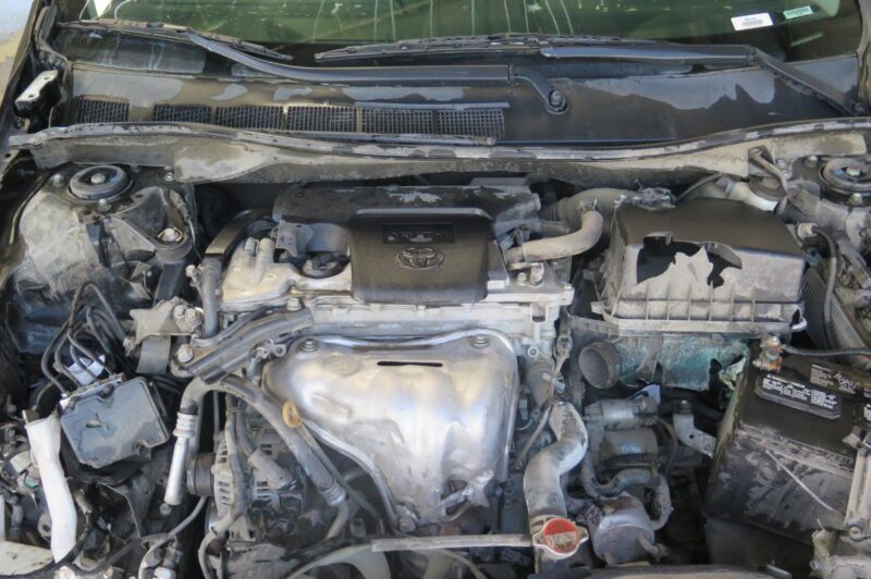 2e90cbaf-5e05-45f4-8bce-f5197d2f19a6-800x532 2016 Toyota Camry Engine Assembly - Image 1
